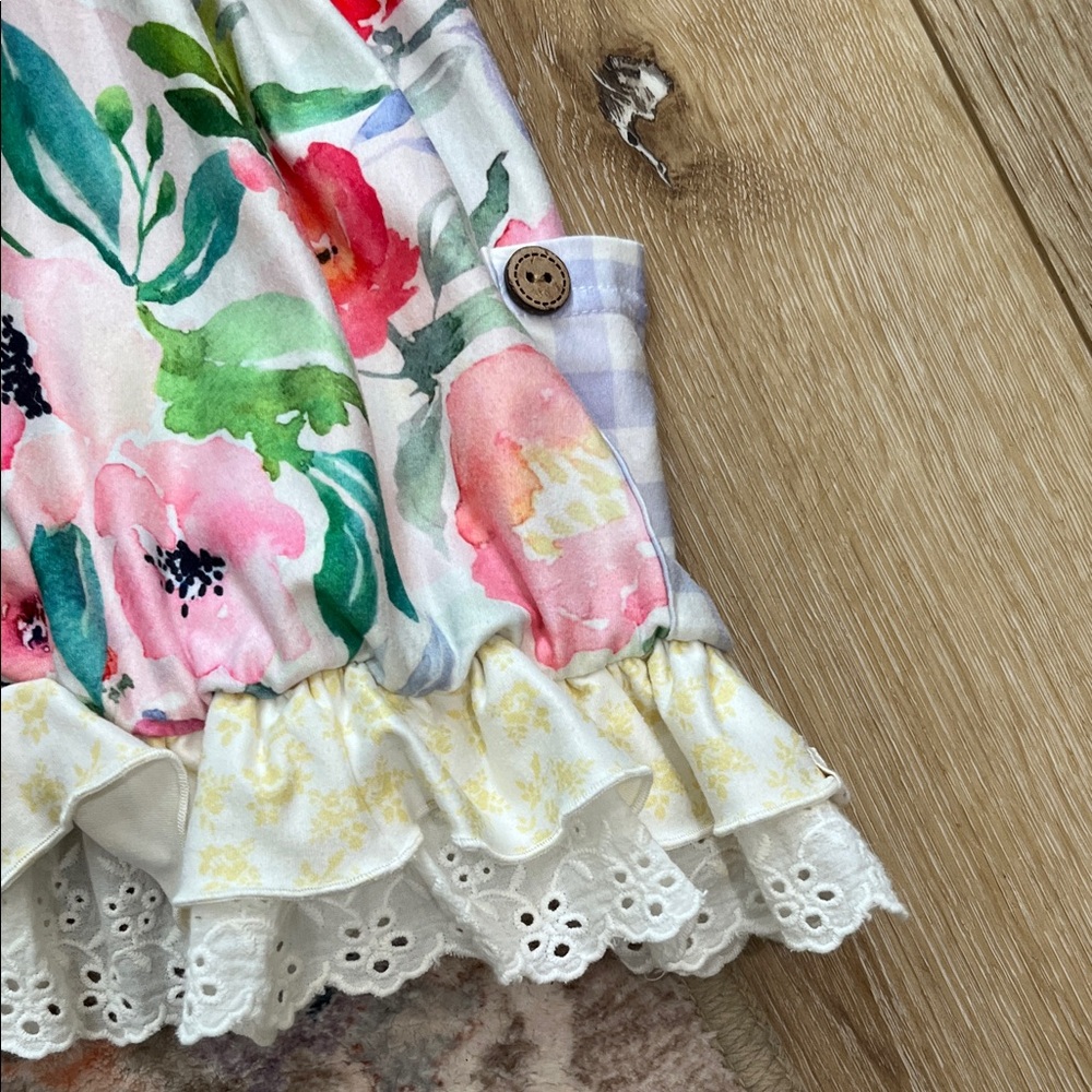Cheeky Plum Floral and Gingham Baby Dress with Leggings 4T - Picture 4 of 9